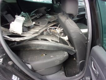 Renault Clio IV 0,9 TCE 90 - 5