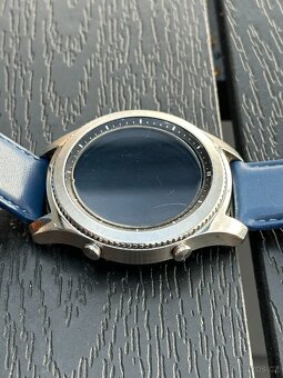 Chytré hodinky Samsung Gear S3 Classic - 5