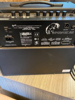 FENDER BRONCO 40 BASOVÉ MODELINGOVÉ kombo - 5