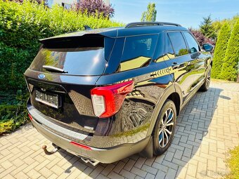 FORD EXPLORER 3.0 V6 457PS 7-míst Hybrid ST-LINE ČR 2022 - 5