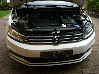 VW TOURAN 2.0 TDI 90KW FULLLED NAVI ACC FRONT EL.TAŽNÉ 2021 - 5