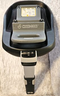 Maxi-Cosi Pearl se základnou isofix family fix - 5