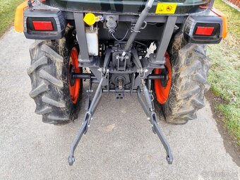 Malotraktor KUBOTA B2650 + nové rozmetadlo WESSEX, STK - TOP - 5