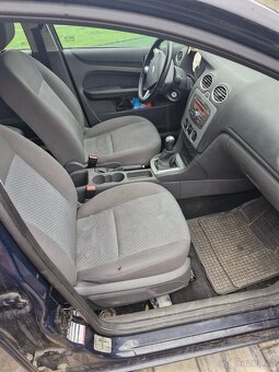Prodám Ford Focus - spolehlivý pracant - 5