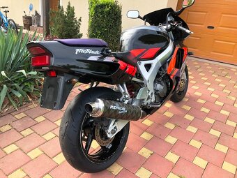 Honda CBR 900 RR Fireblade, SC28, SC33 - 5