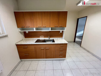 Pronájem bytu 4+1 o výměře 80 m2 v Uherském Hradišti - 5