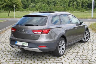 LEON X-Perience,2.0Tdi-110kw,6st.M,4Drive,TAŽNÉ,Panoram,2016 - 5