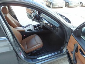 BMW 3 E91 2.0 D EDITION 2011 XENONY KŮŽE SERVISKA ALU 17 - 5