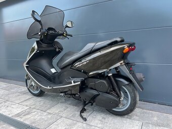 YAMAHA Majesty 125 - 5
