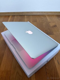 MacBook Air 13” (2017) – 128GB, plně funkční - 5