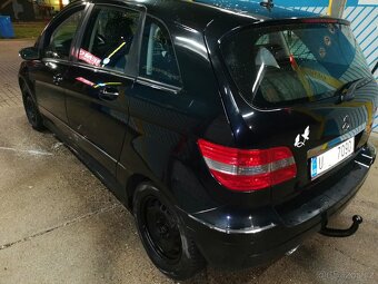 Prodám Mercedes Benzín B150 1,5 70kw,2008,Euro 4, Comfort - 5