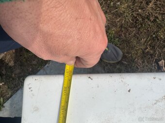 PLASTOVÁ VANA RAVAK - 5