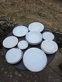 Prodám starožitné talíře - 5