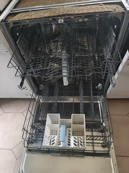 Myčka vestavba 60cm Whilrpool ADG 7995, 12sad, záruka 1/2r - 5