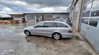 Prodám díly mercedes E rok 2006 - 5