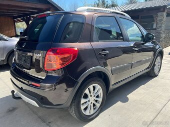 SUZUKI SX4 1,6i 88KW 1.MAJITEL 35000KM NAVIG.TAŽNÉ VYHŘ.SED. - 5