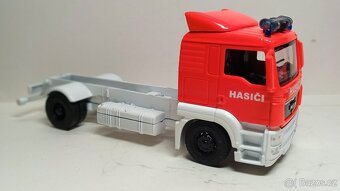 2x model 1:43 MAN TGS hasiči - 5