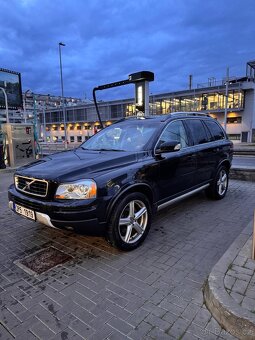 Volvo XC90 - 5