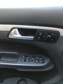 VW Touran 2.0i+CNG,5rychl.5 mist - 5