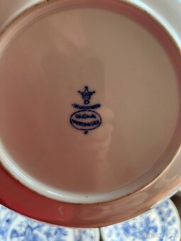 Porcelánové nádobí Zweibelmuster - 5