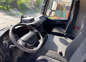 Iveco Trakker 480 8x4 - třístranný sklápěč - 5