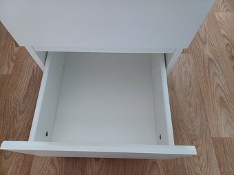 Noční stolek Ikea Kullen - 5