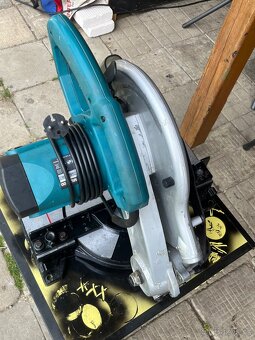 MAKITA Zkracovací a pokosová pila 255mm,1500W MLS100N - 5