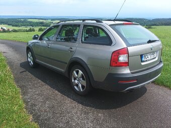 Škoda Octavia Scout 1.8 TSI - 5