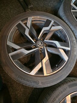 Prodám alu 5x112 R20 Sagitarius s pneu 235/45/20 Michelin - 5
