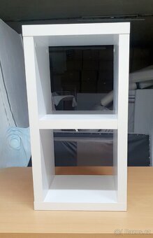 Bílý menší kallax zn.Ikea - 5