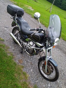 Moto Guzzi Nevada 750 - 5