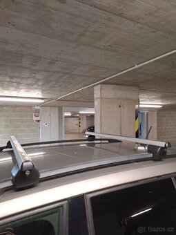 Střešní příčný nosič (příčníky) na Škoda Fabia III. combi - 5