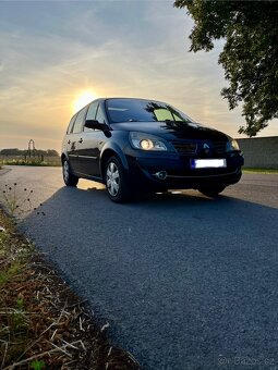 Renault Grand Scenic 1.9 dci 96 kW rv 11/2008, 7. míst - 5