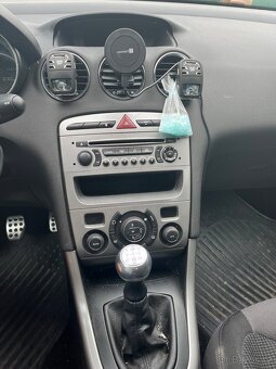 Peugeot 308 sportium - 5