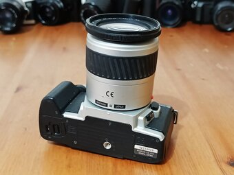 MINOLTA Dynax4 (Minolta AF Zoom 28-80mm) - 2002 - 5