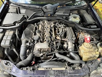 Mercedes w210 270cdi a 320CDi - náhradní díly - 5