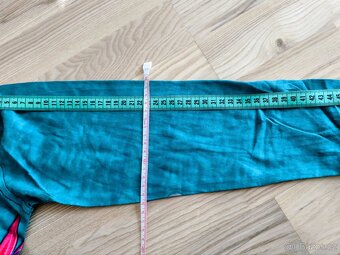 Tyrkysové šaty s mandalou - 5