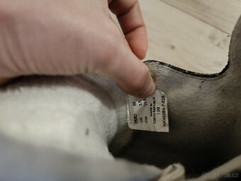 Lední brusle chlapecké vel.36 - 5