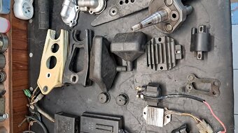 Yamaha DT 125 díly #2 - 5