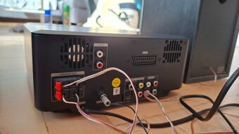 Mikrosystém s DVD přehrávačem Philips MCD712 jako nový - 5