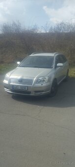 Toyota Avensis - 5