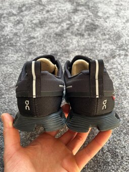 On Running, model Cloud 5 WP, velikost 39.... - 5
