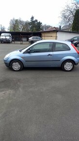 Ford Fiesta 1.3i - 5