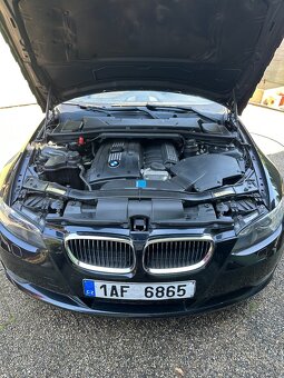 BMW 330i XDRIVE - 5