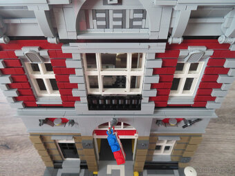 LEGO Modular 10197 Fire Brigade - 5