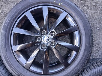 Sada Orig ALU kol Škoda 205/55R16 zimní - 5