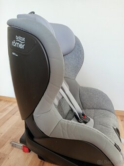 Britax Romer Trifix 2 I-Size - Premium line - 5