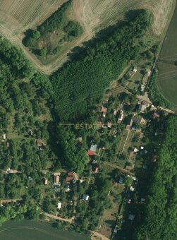 Prodej spoluvlastnického podílu 4526 m2 na pozemcích v k.ú. - 5