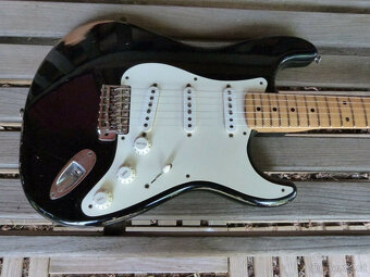 Fender Stratocaster 1956 Custom Shop Relic, vyrobeno v roce - 5