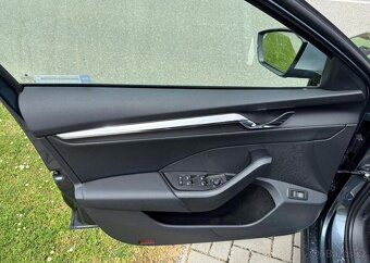 Škoda Octavia SCOUT 2.0 TDI DSG COMBI nafta automat 147 kw - 5